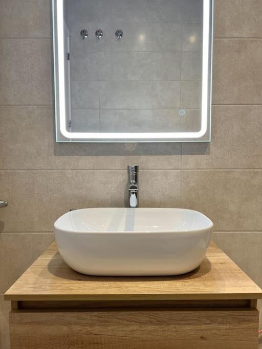 Moderno Apartamento Con Terraza En La Azotea Roses Extérieur photo